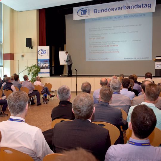 Der Workshop von Rechtsanwalt Matthias Nickel auf dem Bundesverbandstag des ZKF stieß auf großes Interese. Der Workshop von Rechtsanwalt Matthias Nickel auf dem Bundesverbandstag des ZKF stieß auf großes Interese.