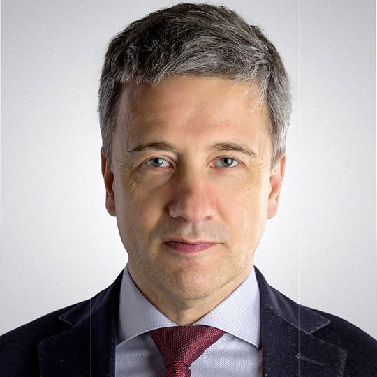 Maxim Shakhov hat mit Wirkung zum 13. Juni 2017 die Funktion „Leiter Russland“ der Schaeffler-Gruppe in Moskau übernommen. Maxim Shakhov hat mit Wirkung zum 13. Juni 2017 die Funktion „Leiter Russland“ der Schaeffler-Gruppe in Moskau übernommen.