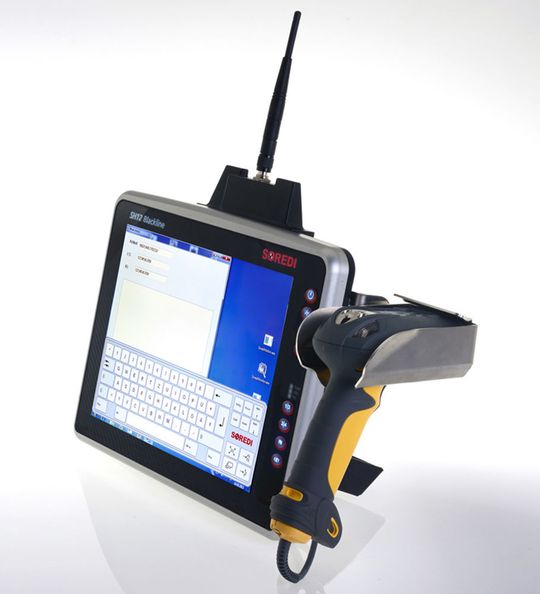 Die Staplerterminals der SH Blackline werden künftig weltweit von Datalogic vertrieben, die den Hersteller Soredi übernommen hat. Die Staplerterminals der SH Blackline werden künftig weltweit von Datalogic vertrieben, die den Hersteller Soredi übernommen hat.