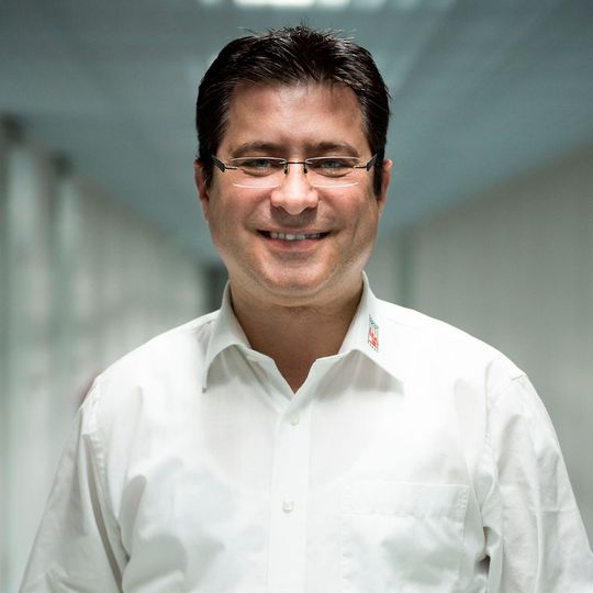 Entwicklungsingenieur Lorandt Fölkel ist Technologiebotschafter bei Würth Elektronik eiSos und beantwortet Fragen von Kunden und Interessenten. Er ist über soziale Medien und über die Website www.we-online.de/askLorandt erreichbar. Entwicklungsingenieur Lorandt Fölkel ist Technologiebotschafter bei Würth Elektronik eiSos und beantwortet Fragen von Kunden und Interessenten. Er ist über soziale Medien und über die Website www.we-online.de/askLorandt erreichbar.