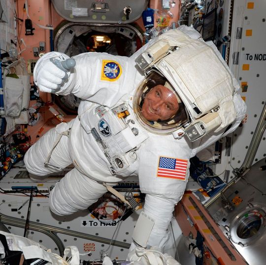 Norwegian and German technologists are developing new and fast working technology for monitoring the indoor air in the space station. Norwegian and German technologists are developing new and fast working technology for monitoring the indoor air in the space station.