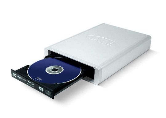 Der externe Blu-Ray-Brenner von LaCie bannt Daten mit bis zu 18 Megabyte pro Sekunde auf BD-Medien. Der externe Blu-Ray-Brenner von LaCie bannt Daten mit bis zu 18 Megabyte pro Sekunde auf BD-Medien.