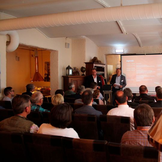 Informationen und Entspannung waren die Zutaten für die gelungen Roadshows Informationen und Entspannung waren die Zutaten für die gelungen Roadshows