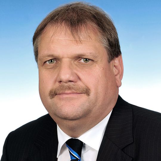 Axel Anders übernimmt zusätzlich, zu seinen bisherigen Aufgaben als Leiter Nutzfahrzeug-Konzepte, Simulation und Produktdatenmanagement, kommissarisch die Leitung der Entwicklung.