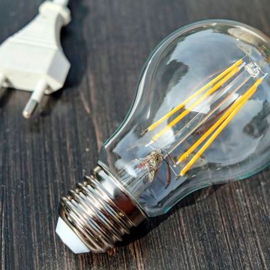 Ab dem 14. Oktober tritt die neue Norm für Energiemanagementsysteme in Kraft. Ab dem 14. Oktober tritt die neue Norm für Energiemanagementsysteme in Kraft.