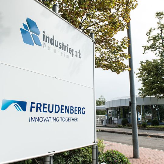Freudenberg Sealing Technologies übernimmt Metflex Precision Mouldings. Freudenberg Sealing Technologies übernimmt Metflex Precision Mouldings.