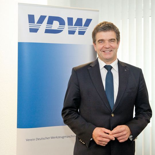 Dr. Heinz-Jürgen Prokop, Vorsitzender des VDW (Verein Deutscher Werkzeugmaschinenfabriken), Frankfurt am Main. Dr. Heinz-Jürgen Prokop, Vorsitzender des VDW (Verein Deutscher Werkzeugmaschinenfabriken), Frankfurt am Main.
