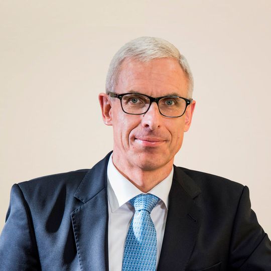 Jürgen Ziegler wird zum 1. August 2017 als Regionaler CEO Europa Mitglied des Executive Boards der Schaeffler Gruppe. Jürgen Ziegler wird zum 1. August 2017 als Regionaler CEO Europa Mitglied des Executive Boards der Schaeffler Gruppe.