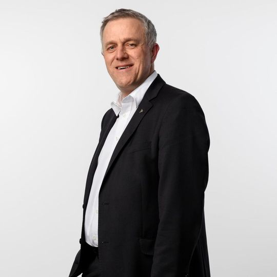 Dr. Bernd Schimpf ist zum Vorstandssprecher der Unternehmensgruppe Wittenstein SE bestellt worden. Dr. Bernd Schimpf ist zum Vorstandssprecher der Unternehmensgruppe Wittenstein SE bestellt worden.