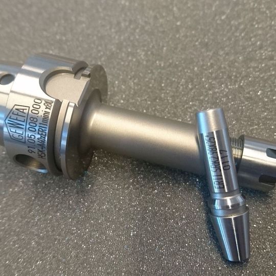 The Induterm M96 is based on the heat shrink clamping technique. The Induterm M96 is based on the heat shrink clamping technique.
