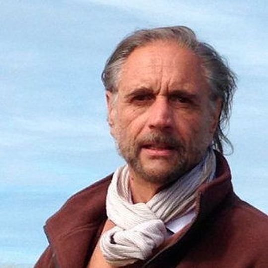 Xavier Comtesse, Master en Mathématicien, Doctorat en Informatique et journaliste horloger.