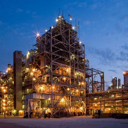 In addition to the three selected technologies, the manufacturer’s portfolio of licensed polyolefin processes and associated technical services includes a high-pressure technology for the production of Low density Polyethylene (LDPE). (sample image) In addition to the three selected technologies, the manufacturer’s portfolio of licensed polyolefin processes and associated technical services includes a high-pressure technology for the production of Low density Polyethylene (LDPE). (sample image)