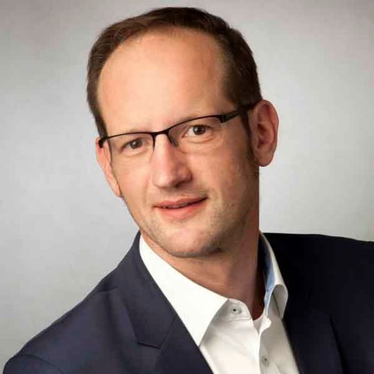 André Theilig ist EMEA Transformation Lead für „Quest VROOM“ bei Quest Software André Theilig ist EMEA Transformation Lead für „Quest VROOM“ bei Quest Software