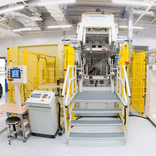 Henkel’s new Composite Lab in Isogo-ku, Yokohama, Japan where automotive customers can work with Henkel experts to develop and test composite parts, and also optimize series production process conditions. They can carry out trials on Henkel’s own HP-RTM equipment coupled to a 380-tonne press. Henkel’s new Composite Lab in Isogo-ku, Yokohama, Japan where automotive customers can work with Henkel experts to develop and test composite parts, and also optimize series production process conditions. They can carry out trials on Henkel’s own HP-RTM equipment coupled to a 380-tonne press.