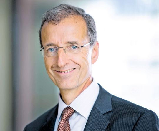 Dr. Joachim Schulz verantwortet ab 1. August die Sparte Aesculap im Vorstand der B. Braun Melsungen AG. Dr. Joachim Schulz verantwortet ab 1. August die Sparte Aesculap im Vorstand der B. Braun Melsungen AG.