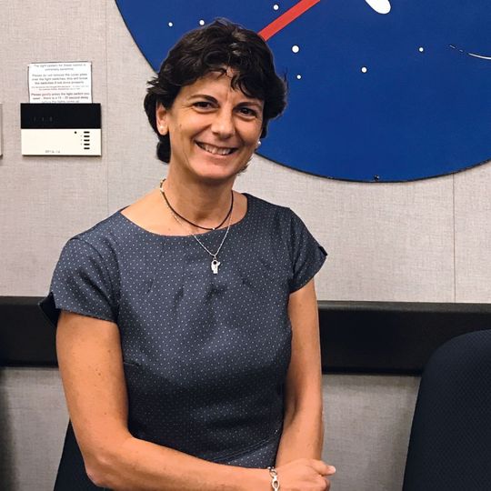 „Unser System darf nicht größer und schwerer als ein Smartphone sein.“ Dr. Maria Moreno-Villanueva, Invited Senior Scientist, NASA Johnson Space Center, Houston/USA „Unser System darf nicht größer und schwerer als ein Smartphone sein.“ Dr. Maria Moreno-Villanueva, Invited Senior Scientist, NASA Johnson Space Center, Houston/USA