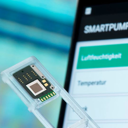Gerade einmal 25 Quadratmillimeter misst die derzeit weltweit kleinste Mikromembranpumpe. Gerade einmal 25 Quadratmillimeter misst die derzeit weltweit kleinste Mikromembranpumpe.