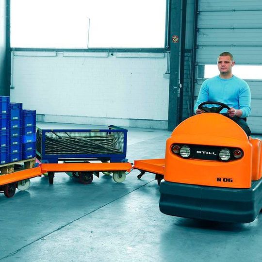 Routenzugsysteme werden branchenübergreifend eingesetzt. Wissenschaftler der TU München haben die Fahrzeuge in ihrer neuen Studie unter die Lupe genommen. Routenzugsysteme werden branchenübergreifend eingesetzt. Wissenschaftler der TU München haben die Fahrzeuge in ihrer neuen Studie unter die Lupe genommen.