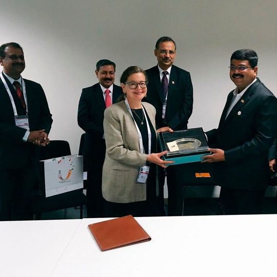 “India is leading a transformational shift which balances industrial growth with the needs of society and the environment,” said Dr Jennifer Holmgren, CEO of Lanzatech. “India is leading a transformational shift which balances industrial growth with the needs of society and the environment,” said Dr Jennifer Holmgren, CEO of Lanzatech.
