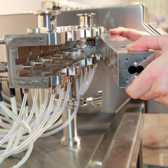 For those who want to simulate a process prior to running actual trials, Leistritz also offers a simulation software. For those who want to simulate a process prior to running actual trials, Leistritz also offers a simulation software.