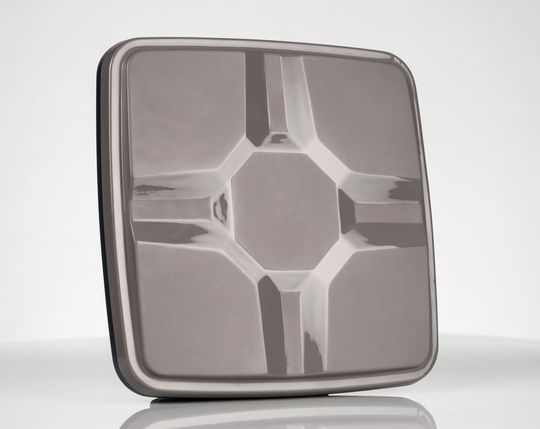 Die Multibeam-Antenne ist in rauen industriellen Umgebungen einsetzbar. Die Multibeam-Antenne ist in rauen industriellen Umgebungen einsetzbar.