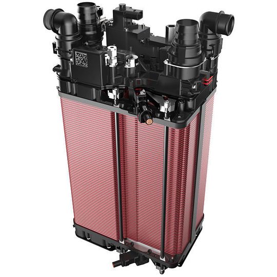 Elring Klinger zeigt auf der IAA unter anderem einen PEM-Brennstoffzellenstack zur Integration in Fahrzeugsysteme als Brennstoffzellen-Batterie-Hybridsystem oder Range-Extender. Elring Klinger zeigt auf der IAA unter anderem einen PEM-Brennstoffzellenstack zur Integration in Fahrzeugsysteme als Brennstoffzellen-Batterie-Hybridsystem oder Range-Extender.