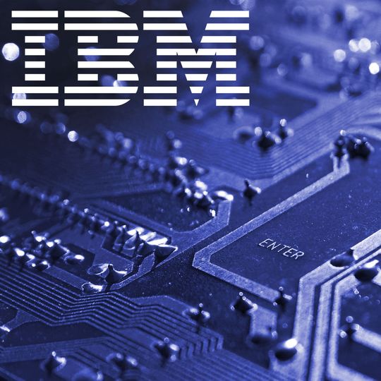 Ein neues Patent das Ingenieure von IBM erhalten haben, soll helfen physikalische Manipulationen von Schaltkreisen in denen kryptografische Schlüssel gespeichert sind, zu verhindern. Ein neues Patent das Ingenieure von IBM erhalten haben, soll helfen physikalische Manipulationen von Schaltkreisen in denen kryptografische Schlüssel gespeichert sind, zu verhindern.