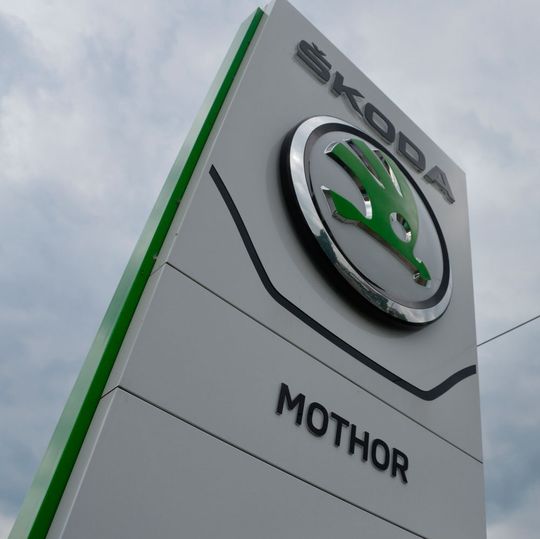 Mothor ist auch online eine starke Marke. Mothor ist auch online eine starke Marke.