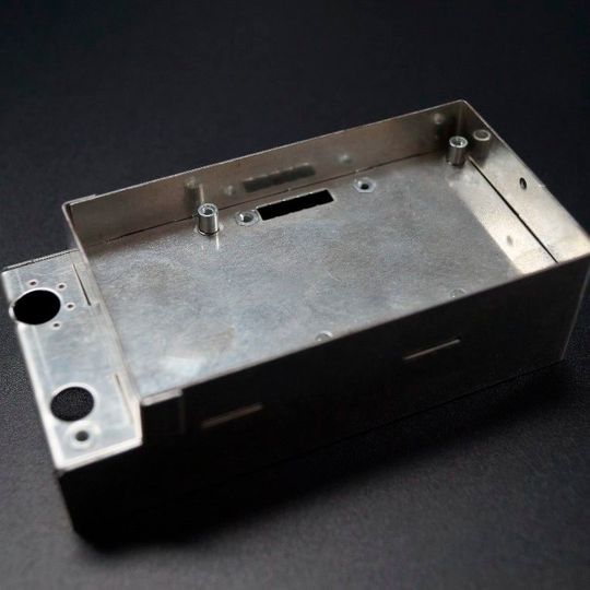 Bei MB-Technik hergestelltes Blechteil. Bei MB-Technik hergestelltes Blechteil.
