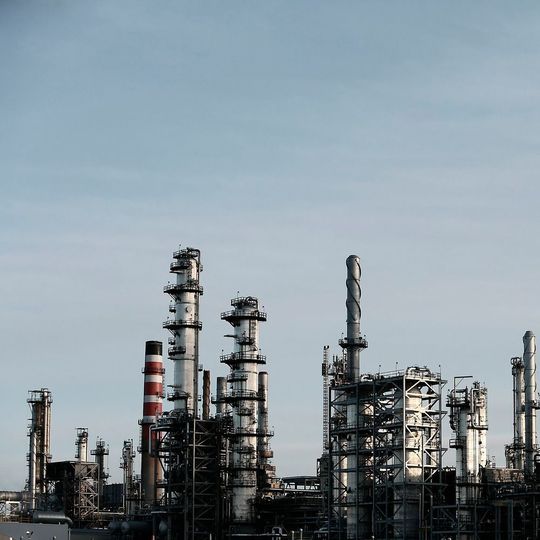Die Pläne für den Bau des ersten Petrochemiekomplexes in Vietnam nehmen wieder Fahrt auf. (Symbolbild) Die Pläne für den Bau des ersten Petrochemiekomplexes in Vietnam nehmen wieder Fahrt auf. (Symbolbild)