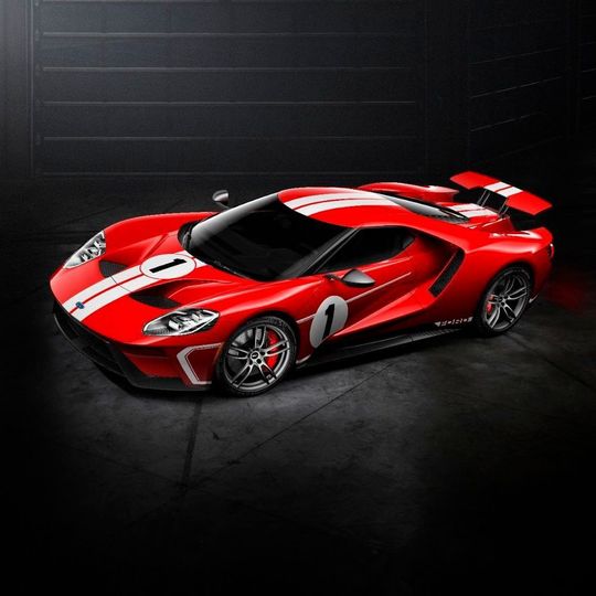 Der Ford GT '67 Heritage Edition ist eine Reminiszenz an die GT-Motorsport-Erfolge der Vergangenheit. Der Ford GT '67 Heritage Edition ist eine Reminiszenz an die GT-Motorsport-Erfolge der Vergangenheit.