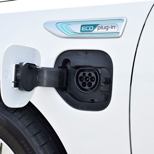 Der Kia Optima Sportswagon Plug-in-Hybrid lässt sich mit maximal 11,3 kWh laden. Der Kia Optima Sportswagon Plug-in-Hybrid lässt sich mit maximal 11,3 kWh laden.