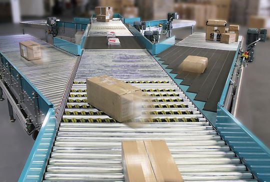 Mit modularen Anwendungen wie den Transnorm Sorting Modules können Betriebe ihre Intralogistik auf eigene Bedürfnisse zuschneiden. Dadurch reduzieren sie ihren Material- und Energieverbrauch deutlich.