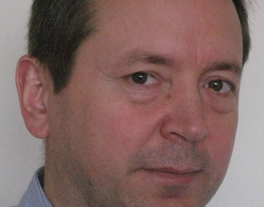 Werner Rührer, Vice President Sales Glass Technology Asia bei der Grenzebach Maschinenbau GmbH in Asbach: „Wir arbeiten eng mit unseren chinesischen Kollegen zusammen und können dadurch kulturelle Unterschiede leichter ausgleichen.“ Bild: Grenzebach Werner Rührer, Vice President Sales Glass Technology Asia bei der Grenzebach Maschinenbau GmbH in Asbach: „Wir arbeiten eng mit unseren chinesischen Kollegen zusammen und können dadurch kulturelle Unterschiede leichter ausgleichen.“ Bild: Grenzebach