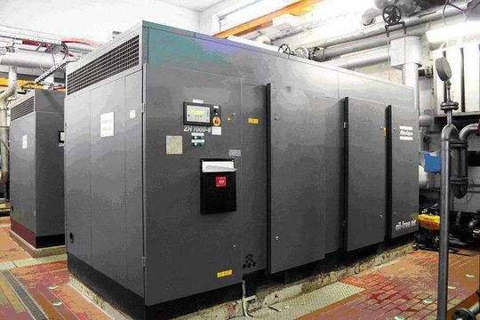 Die beiden neuen Turbokompressoren bei Evonik Degussa Die beiden neuen Turbokompressoren bei Evonik Degussa