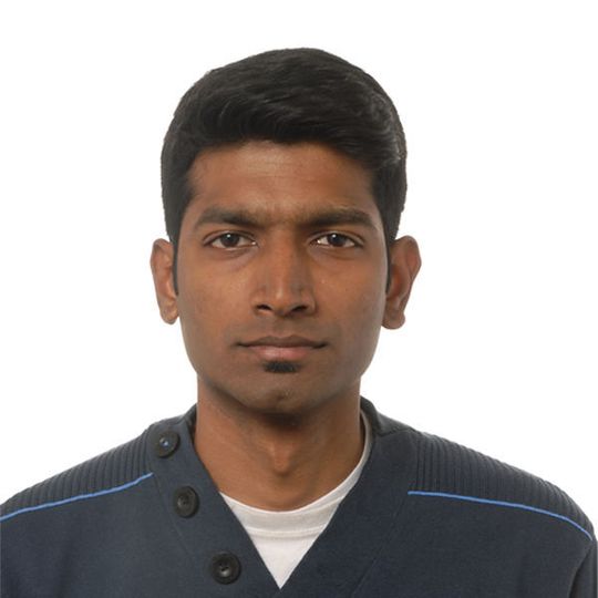 Als Solution Consultant bei Dassault weiß Praveen Sridhar, wie sich Organmodelle am Computer simulieren lassen. Als Solution Consultant bei Dassault weiß Praveen Sridhar, wie sich Organmodelle am Computer simulieren lassen.