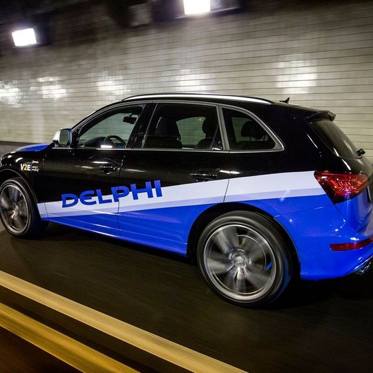Delphi präsentiert auf der IAA Systeme und Technologien für die künftige Mobilität. Delphi präsentiert auf der IAA Systeme und Technologien für die künftige Mobilität.