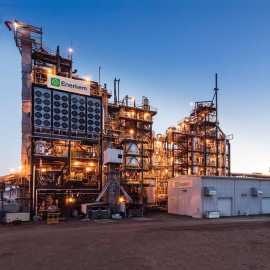 Enerkem produces biofuels and renewable chemicals from waste. Enerkem produces biofuels and renewable chemicals from waste.