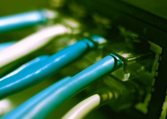 Netzwerk-aktivierte Geräte lassen sich laut einer Untersuchung von HP leicht übers Netz hacken und zerstören. Netzwerk-aktivierte Geräte lassen sich laut einer Untersuchung von HP leicht übers Netz hacken und zerstören.