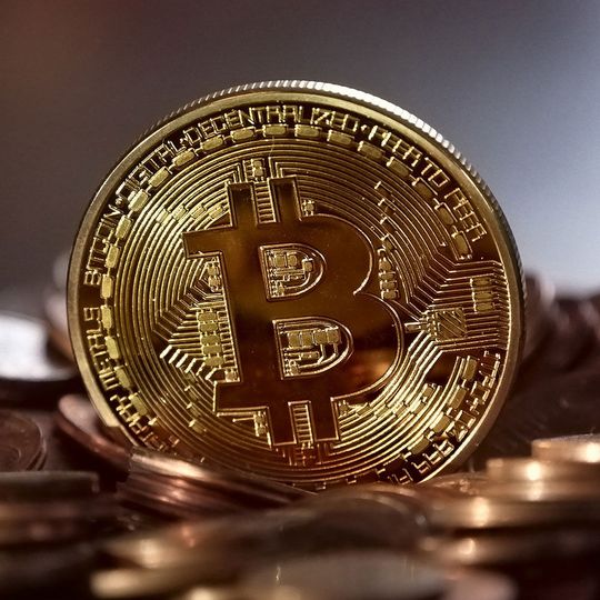 Mehr als ein Drittel der deutschen Unternehmen verfügt über Bitcoins für den Fall einer Erpressung durch Hacker oder Ransomware. Mehr als ein Drittel der deutschen Unternehmen verfügt über Bitcoins für den Fall einer Erpressung durch Hacker oder Ransomware.