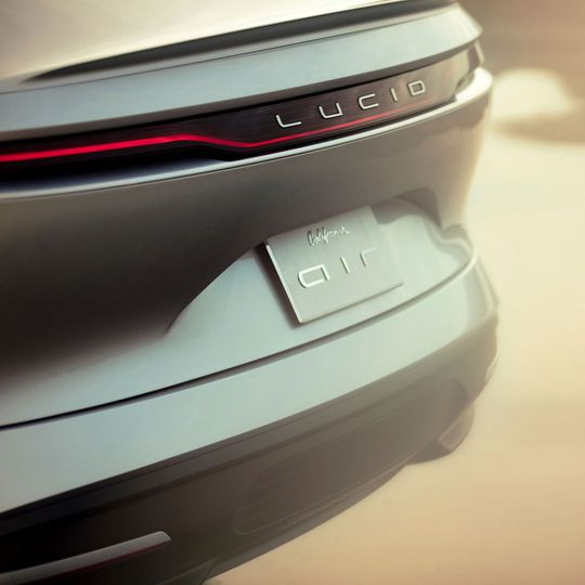2018 will Lucid Motors mit seinem Modell „Air“ den E-Auto-Markt aufmischen. 2018 will Lucid Motors mit seinem Modell „Air“ den E-Auto-Markt aufmischen.