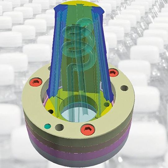 Weltneuheit zur Fakuma von Strack Norma: Der spiralförmige Kühlkanal des neuen 3D-gedruckten Einfallkerns ermöglicht die konturnahe Temperierung und damit schnellere Zykluszeiten beim Spritzgießen und dem Druckgussprozess. Weltneuheit zur Fakuma von Strack Norma: Der spiralförmige Kühlkanal des neuen 3D-gedruckten Einfallkerns ermöglicht die konturnahe Temperierung und damit schnellere Zykluszeiten beim Spritzgießen und dem Druckgussprozess.