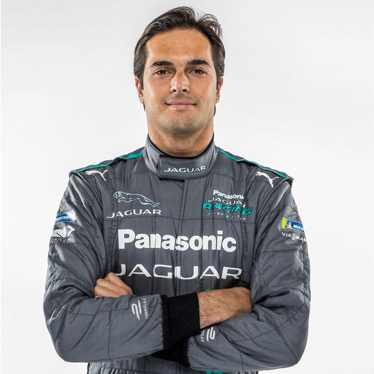 Nelson Piquet Jr. startet in der kommenden Formel-E-Saison als neuer Pilot für Jaguar. Nelson Piquet Jr. startet in der kommenden Formel-E-Saison als neuer Pilot für Jaguar.