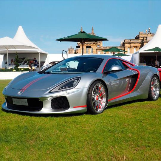 Über 50 Jahre nach der Pleite bietet die italienische Sportwagenschmiede ATS ein neues Fahrzeug an: den GT. Über 50 Jahre nach der Pleite bietet die italienische Sportwagenschmiede ATS ein neues Fahrzeug an: den GT.