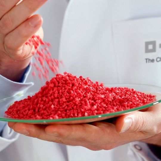 BASF will das Polyamidgeschäft von Solvay erwerben. BASF will das Polyamidgeschäft von Solvay erwerben.