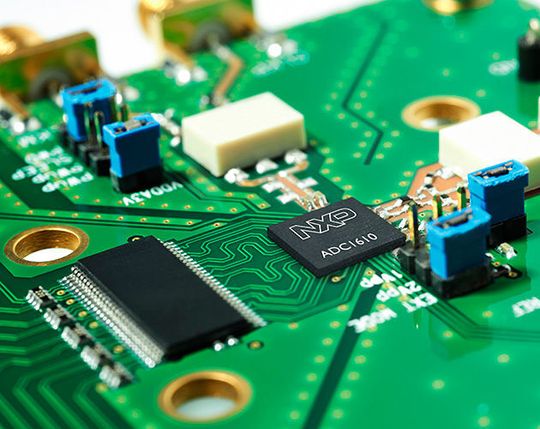 Hella Aglaia und NXP wollen ihre Fahrerassistenzsysteme um künstliche Intelligenz erweitern. Hella Aglaia und NXP wollen ihre Fahrerassistenzsysteme um künstliche Intelligenz erweitern.