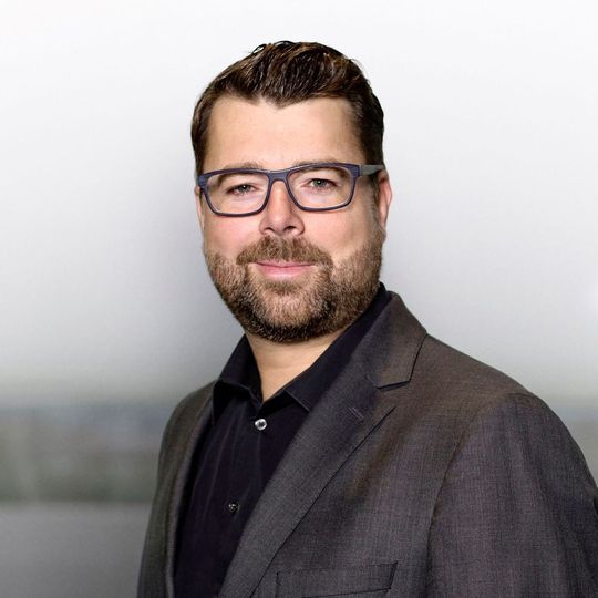 Oliver Hoffmann ist seit Oktober 2017 neuer Leiter der Technischen Entwicklung bei Audi Sport. Oliver Hoffmann ist seit Oktober 2017 neuer Leiter der Technischen Entwicklung bei Audi Sport.