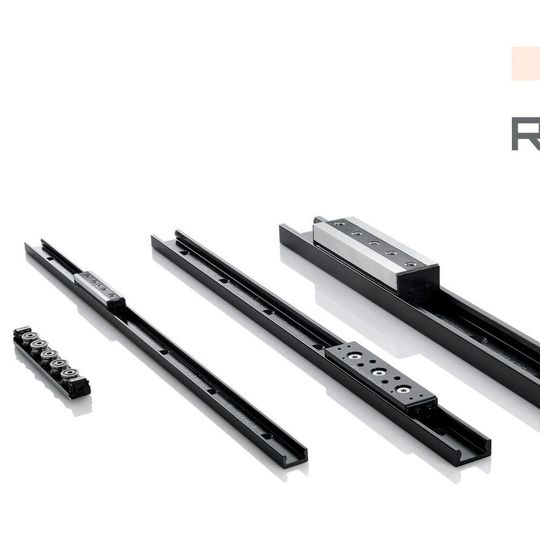 Mit der Übernahme von T-Race verstärkt sich Rollon im Bereich der Linear- und Teleskopkomponenten mit Komplementärprodukten, wie beispielsweise den Linearführungen des Typs Mono Race. Mit der Übernahme von T-Race verstärkt sich Rollon im Bereich der Linear- und Teleskopkomponenten mit Komplementärprodukten, wie beispielsweise den Linearführungen des Typs Mono Race.