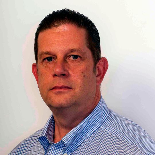 Matthias Müller-Wolf, Epicor: „Industrie 4.0 und IoT versprechen Wachstum durch Effizienzgewinne in der eigenen Supply Chain und erweiterte Umsatzchancen durch innovative Geschäftsmodelle und Produktportfolios“ Matthias Müller-Wolf, Epicor: „Industrie 4.0 und IoT versprechen Wachstum durch Effizienzgewinne in der eigenen Supply Chain und erweiterte Umsatzchancen durch innovative Geschäftsmodelle und Produktportfolios“