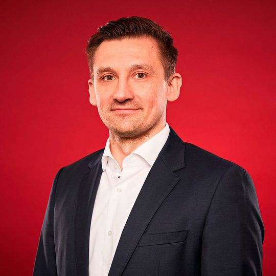 Thomas Noglik, CEO von PlusServer, treibt das Managed-Cloud-Geschäft voran. Thomas Noglik, CEO von PlusServer, treibt das Managed-Cloud-Geschäft voran.